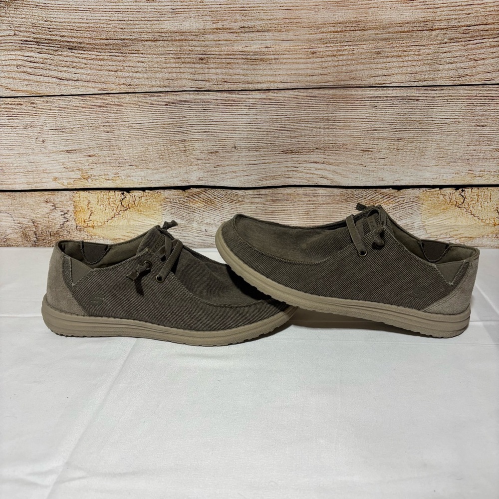 Skechers Men's 8 Relaxed Memory Foam Slip-On Shoes, Gray & Brown